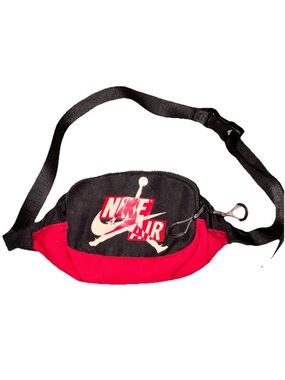 Nike Air Jordan Jumpman Black Red Men’s Belt Bag Fanny Pack Inner Pockets